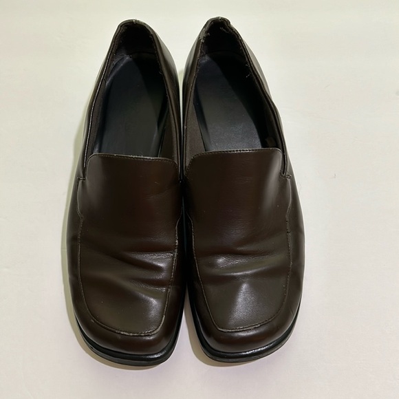 Vintage faded glory women’s brown shoes, size 8.5 fair condition from the 90’s - Picture 2 of 4